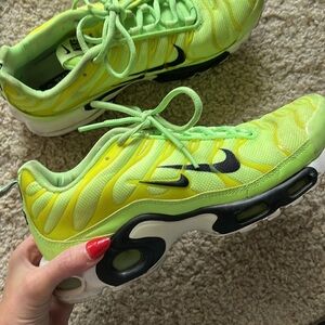 Nike Green and Yellow Air Max Sneakers in Volt